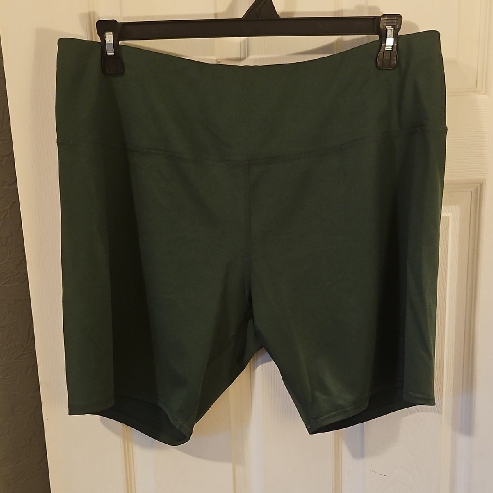 Maurices Dark Green Women's Bike Shorts